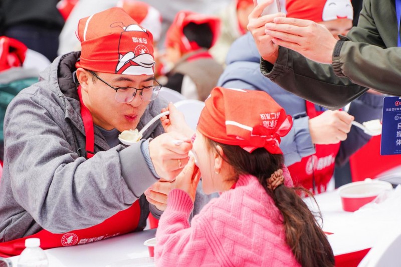 喜家德吉尼斯挑战解锁孝敬长辈的方式